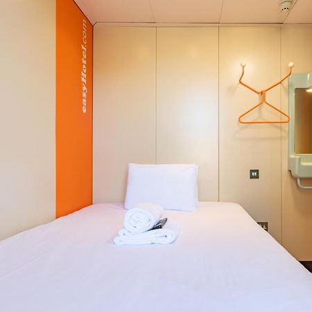 Easyhotel Единбург Екстер'єр фото