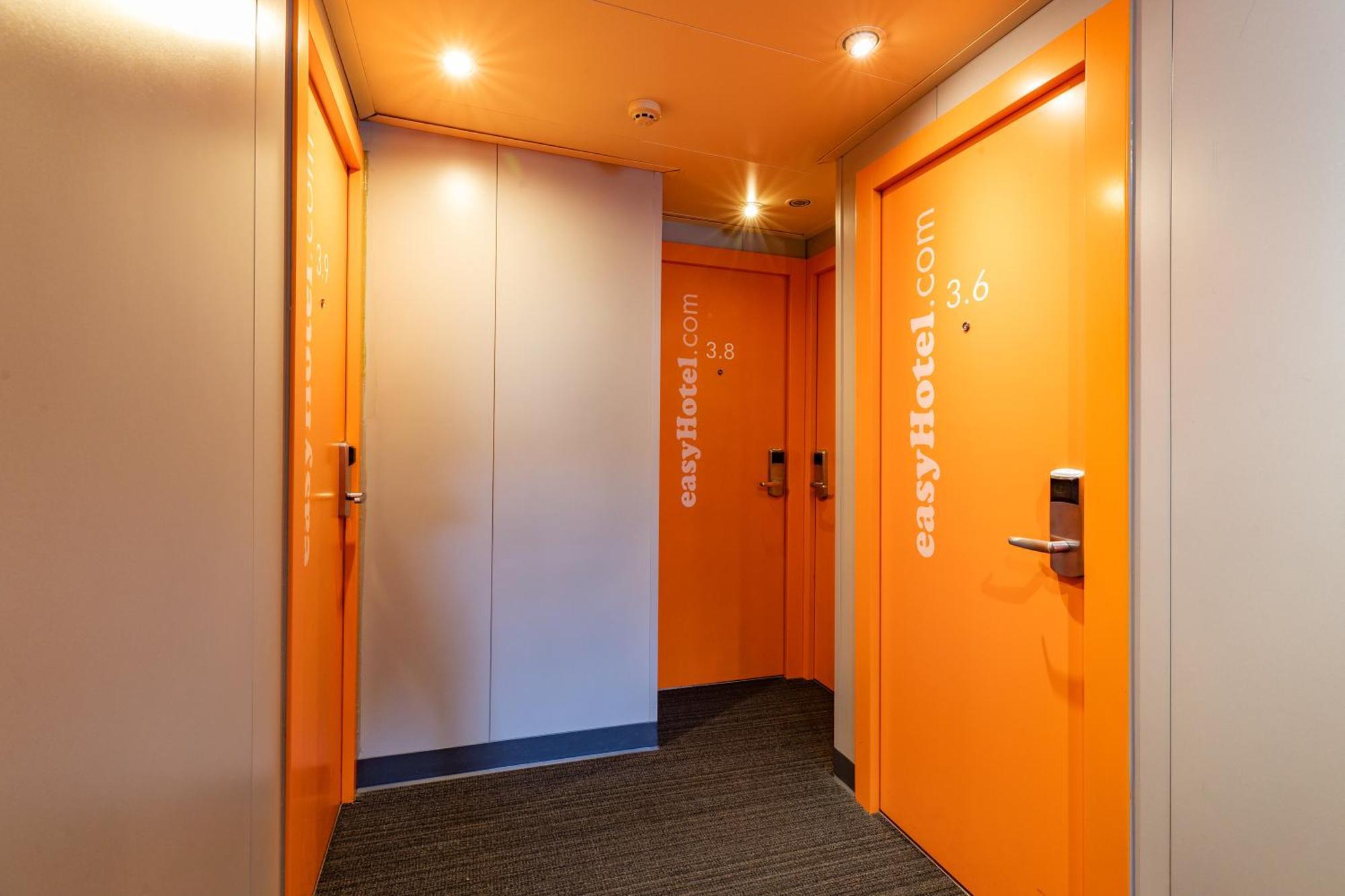 Easyhotel Единбург Екстер'єр фото
