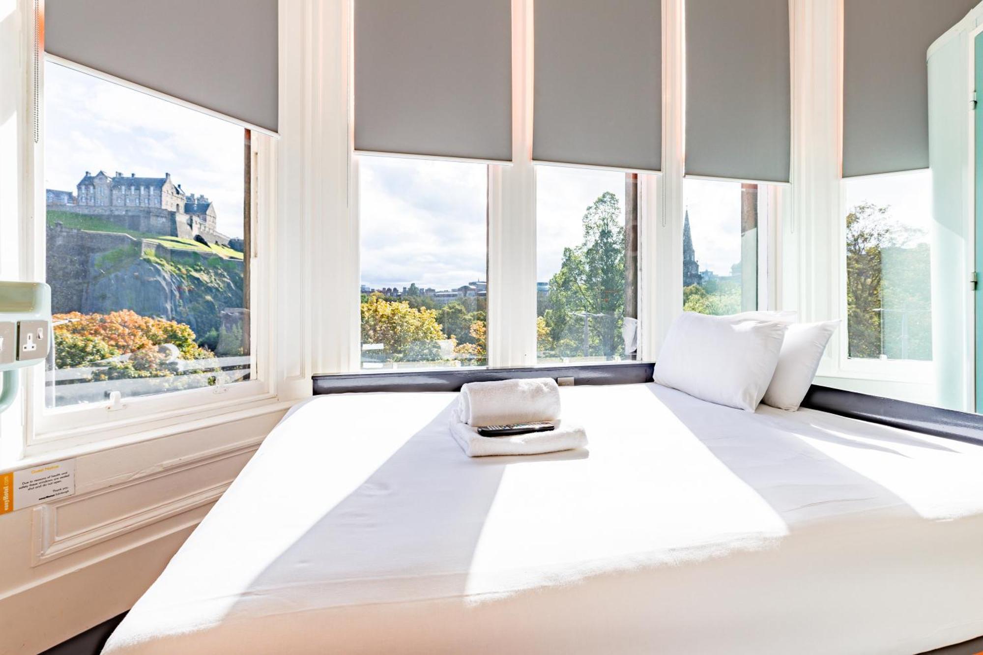 Easyhotel Единбург Екстер'єр фото