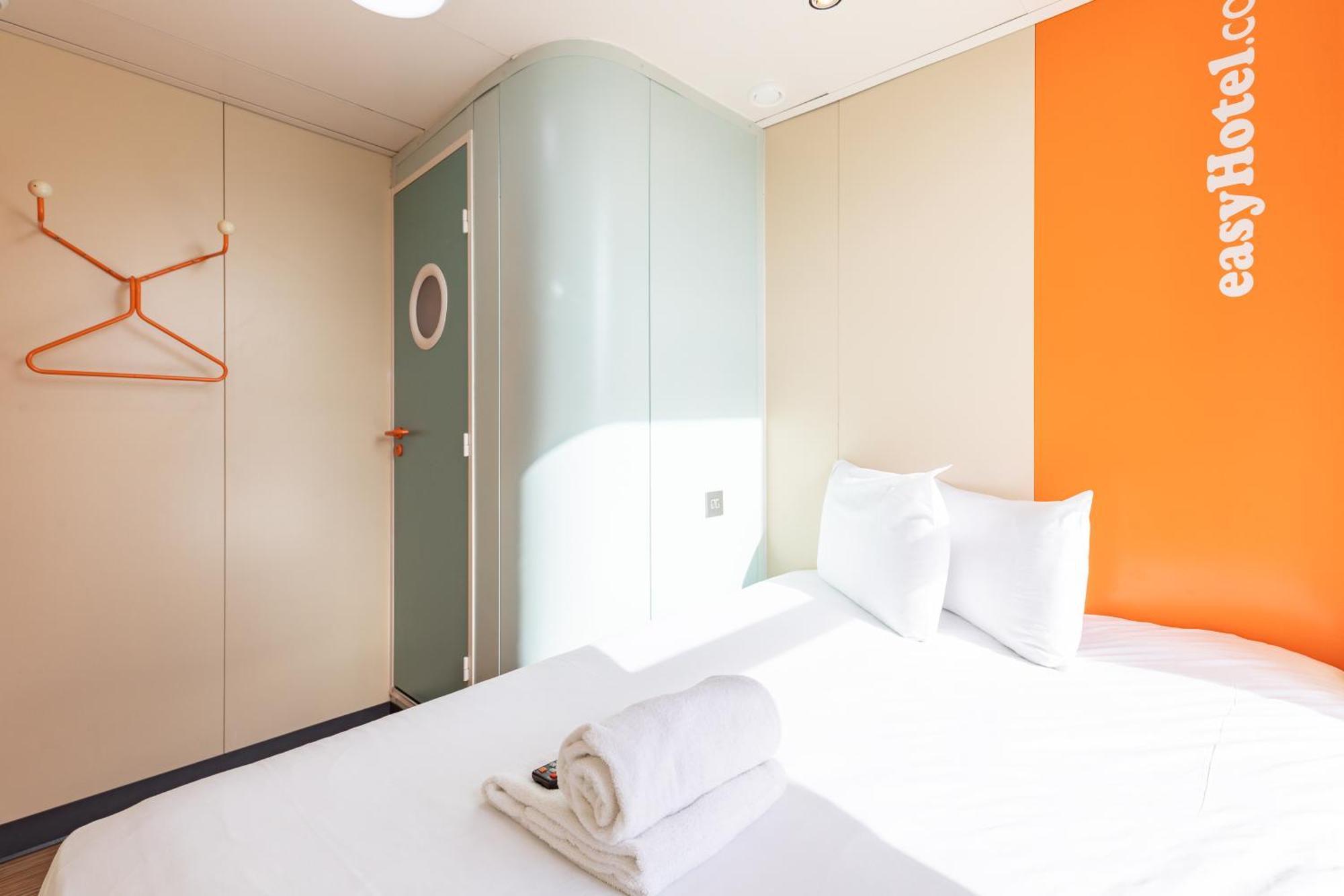 Easyhotel Единбург Екстер'єр фото